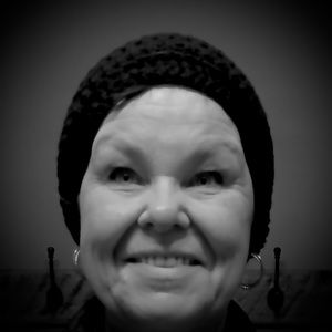 Meet your Posher, Joyce